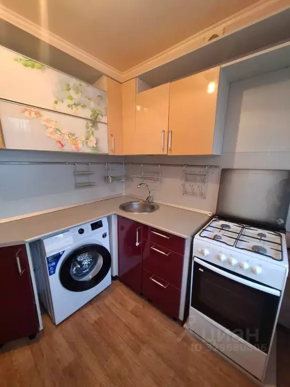 2-к кв. Удмуртия, Ижевск ул. Имени Короткова, 19 (48.3 м) - Фото 1