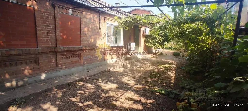 Дом в Краснодарский край, Ейск ул. Некрасова (95 м) - Фото 0