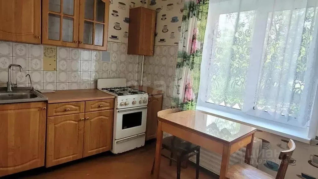 2-к кв. Вологодская область, Череповец Первомайская ул., 39 (53.2 м) - Фото 1