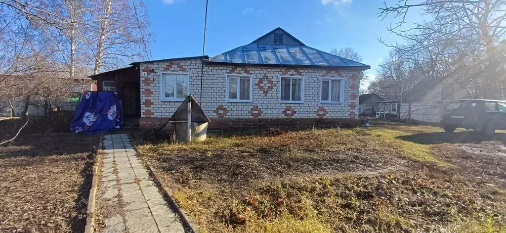 Дом в Саратовская область, Лысогорское муниципальное образование, ... - Фото 1