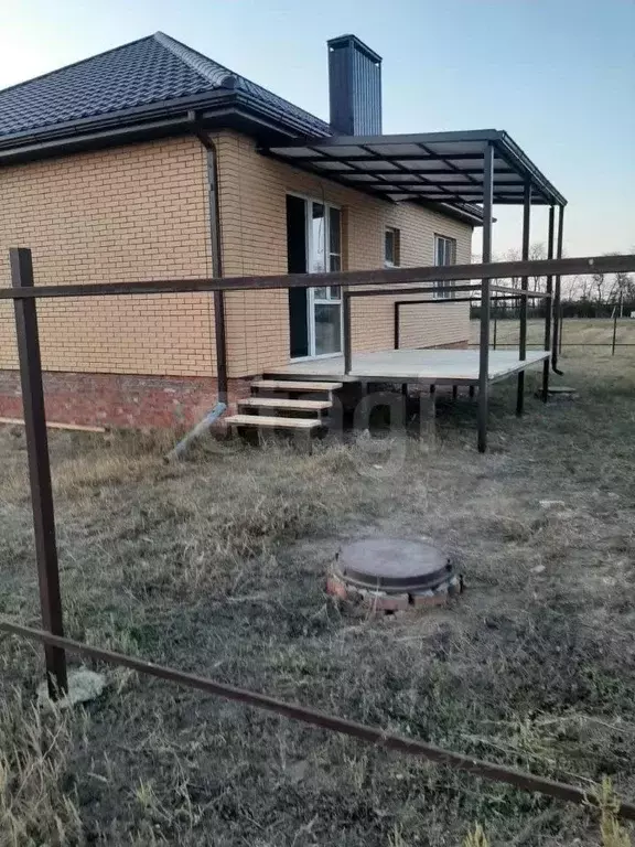 Дом в Ростовская область, Азовский район, Новоалександровка хут. ул. ... - Фото 1