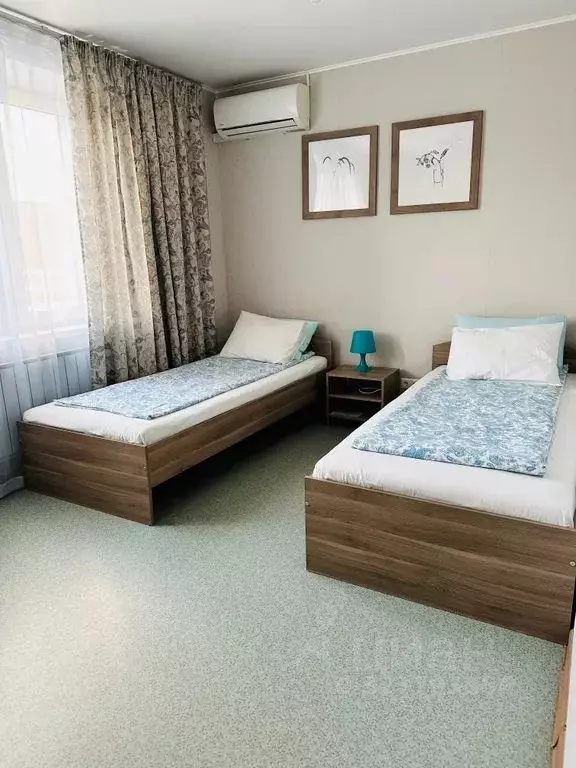 Комната Челябинская область, Челябинск Электростальская ул., 23 - Фото 1