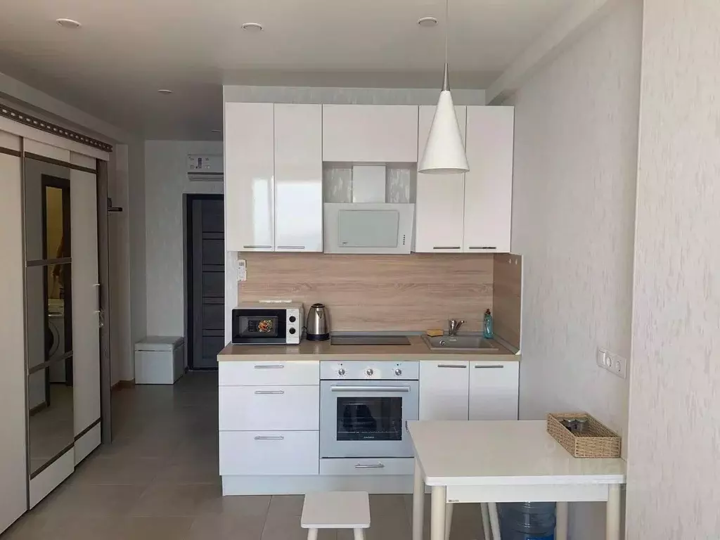 Студия Приморский край, Владивосток ул. Леонова, 70 (28.0 м) - Фото 1