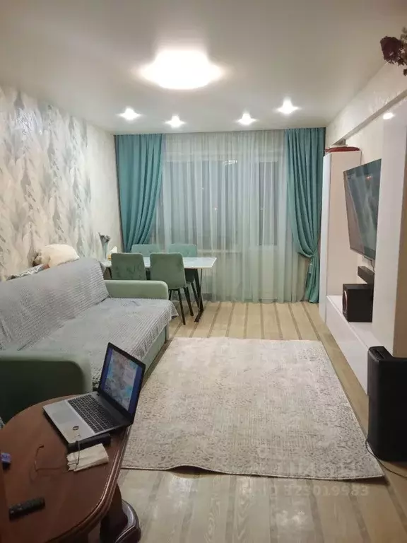 4-к кв. Красноярский край, Красноярск Волжская ул., 5а (77.0 м) - Фото 0