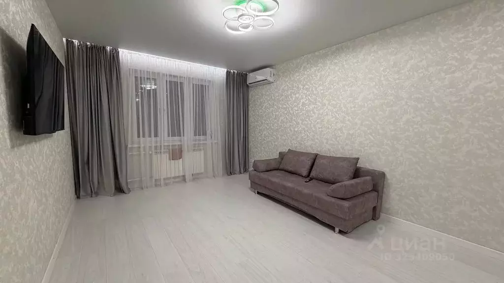 2-к кв. Татарстан, Казань ул. Тулпар, 4 (64.0 м) - Фото 1