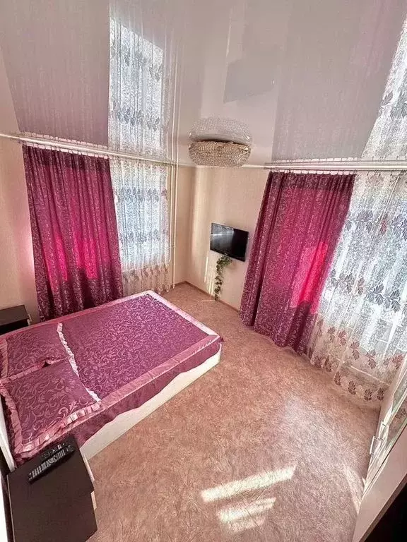 2-к кв. Воронежская область, Воронеж ул. 9 Января, 54В (70.0 м) - Фото 0