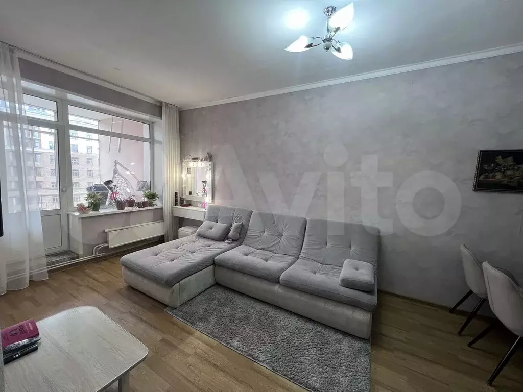 1-к. квартира, 50,9 м, 7/9 эт. - Фото 1