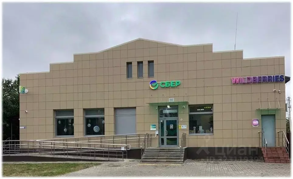 Помещение свободного назначения в Курская область, Поселок Касторное ... - Фото 1