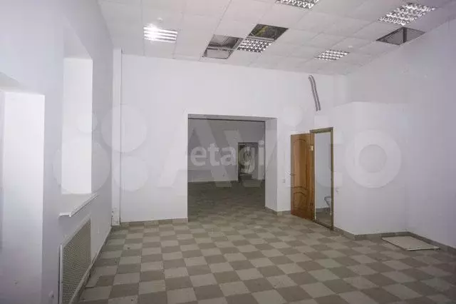 Продам торговое помещение, 103 м - Фото 0