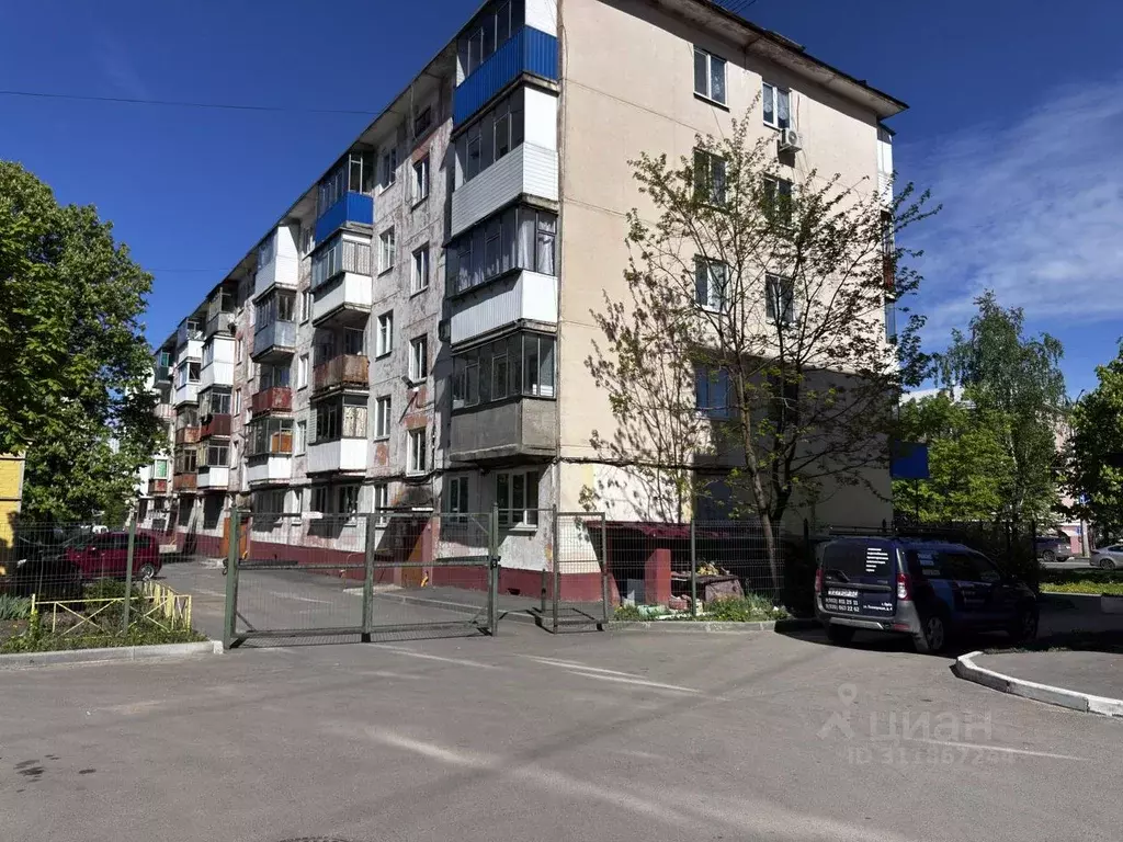 2-к кв. Орловская область, Орел Комсомольская ул., 120 (42.0 м) - Фото 0
