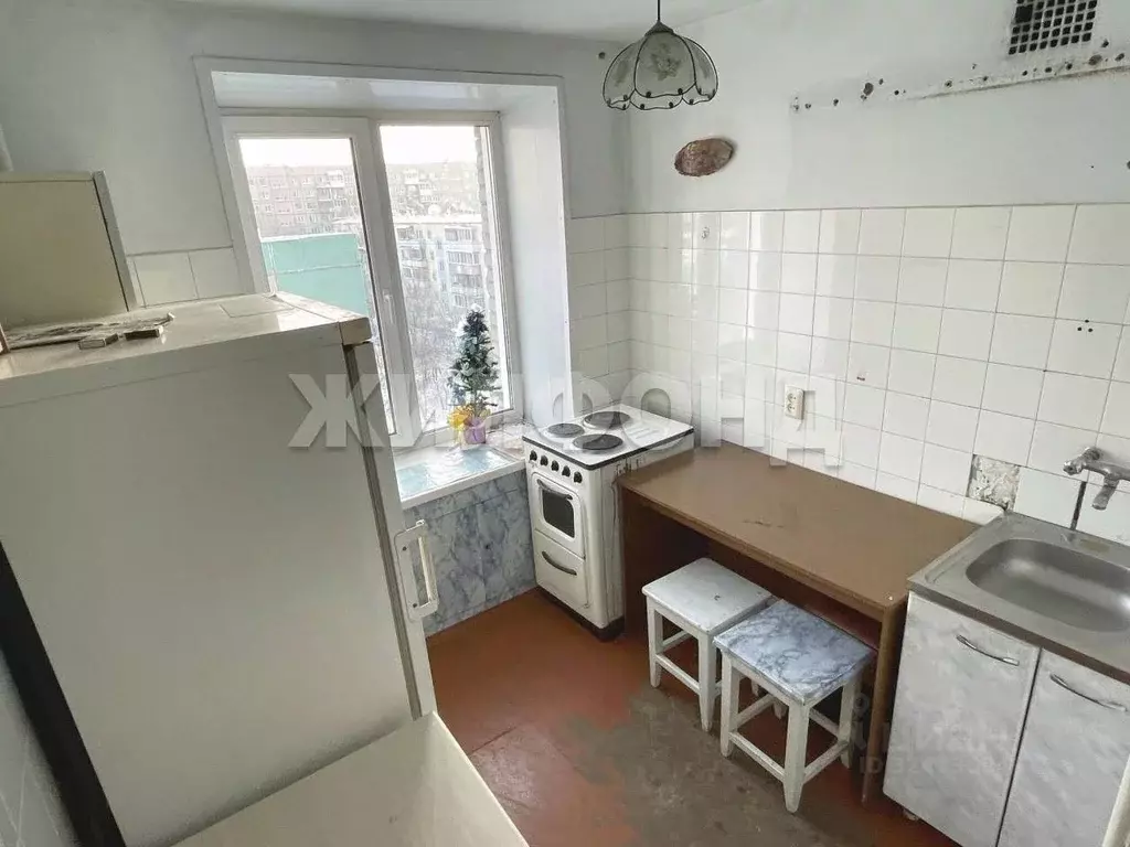 2-к кв. Новосибирская область, Новосибирск ул. Челюскинцев, 14 (38.0 ... - Фото 1