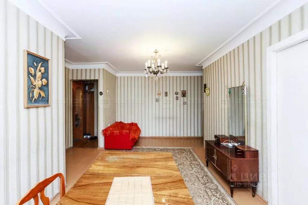 3-к кв. Татарстан, Казань ул. Саид-Галеева, 3 (57.5 м) - Фото 0