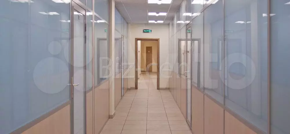 Офисное помещение 1048.21 кв.м от собственника - Фото 1