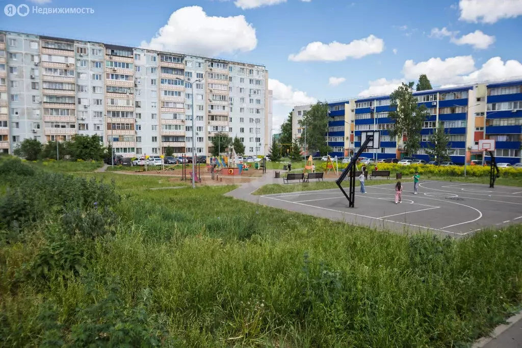 2-комнатная квартира: Альметьевск, улица Герцена, 100 (43 м) - Фото 2