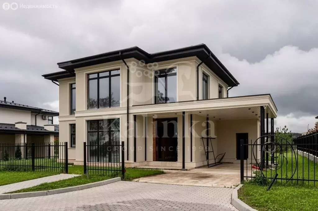 Дом в деревня Исаково, КП Павловы озёра (245 м) - Фото 1