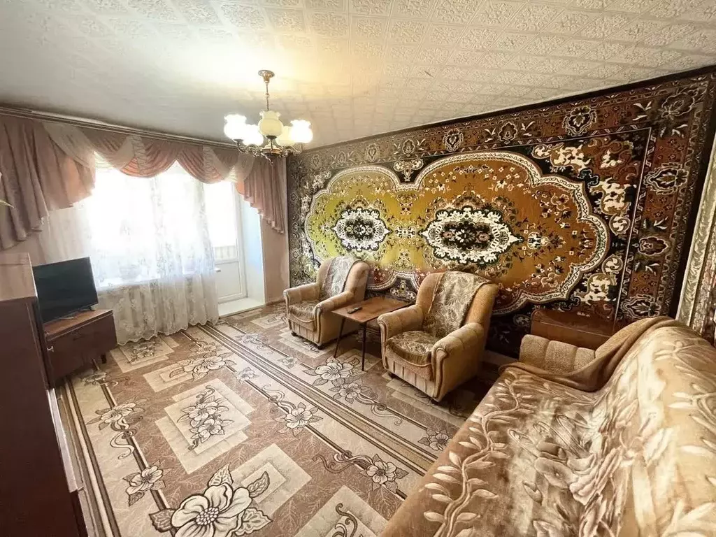 2-к кв. Смоленская область, Вязьма Кронштадтская ул., 33 (50.8 м) - Фото 0