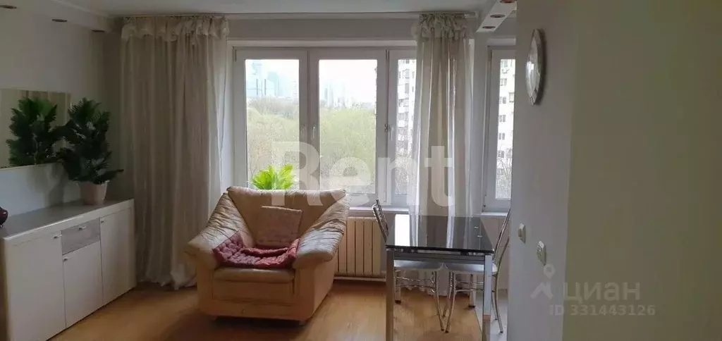 3-к кв. Москва ул. Довженко, 8К1 (67.0 м) - Фото 1