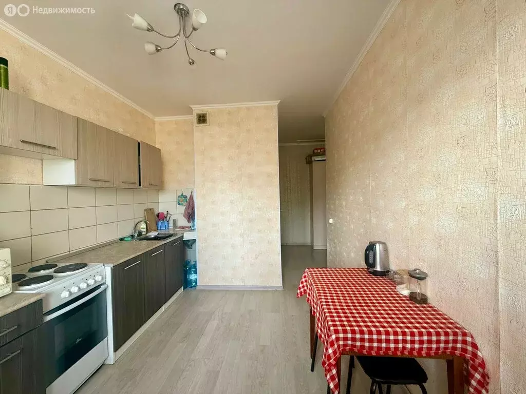 1-комнатная квартира: Оренбург, улица Геннадия Донковцева, 5 (45 м) - Фото 1