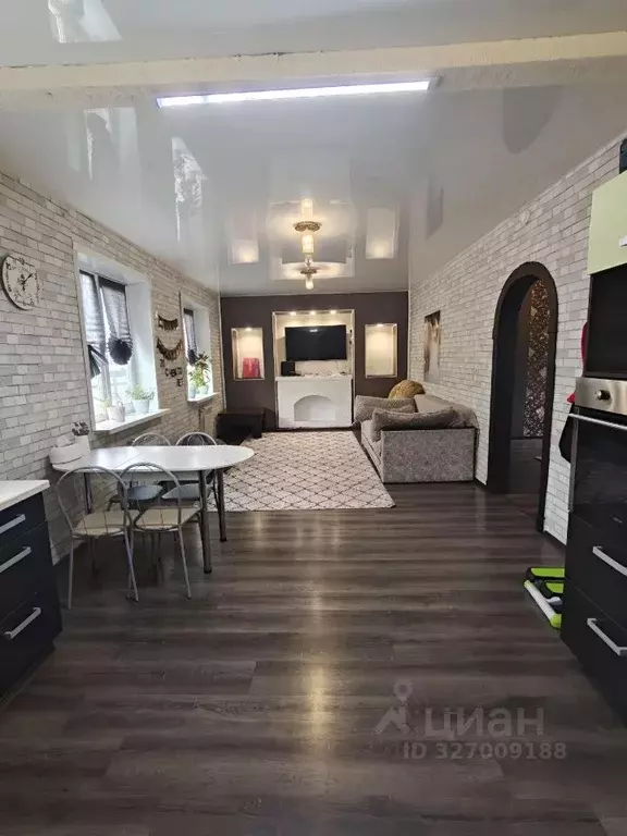 Коттедж в Курганская область, Кетовский муниципальный округ, с. ... - Фото 1