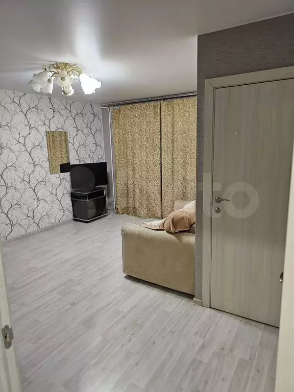 1-к. квартира, 40 м, 1/5 эт. - Фото 0