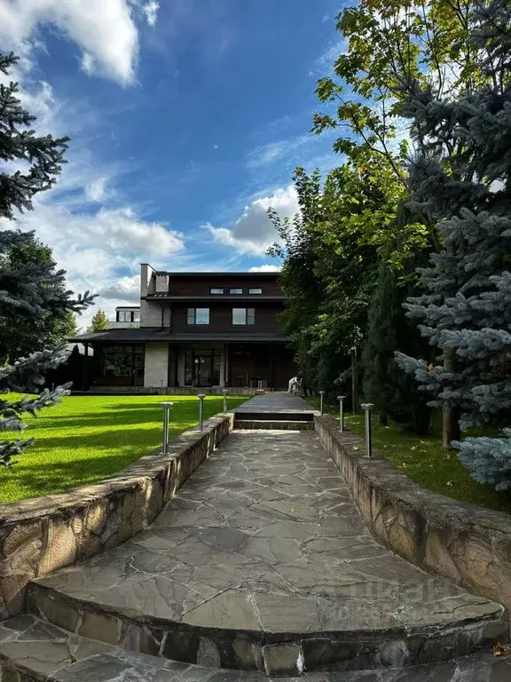 Дом в Московская область, Красногорск городской округ, д. Глухово, ... - Фото 1