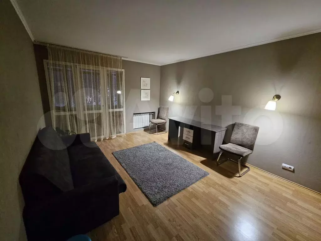 3-к. квартира, 104 м, 3/9 эт. - Фото 0