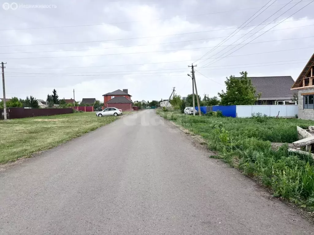 Участок в Наумовский сельсовет, деревня Покровка, Центральная улица ... - Фото 1