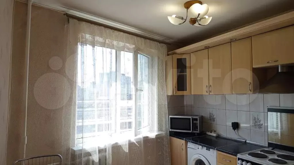 2-к. квартира, 55 м, 4/10 эт. - Фото 0