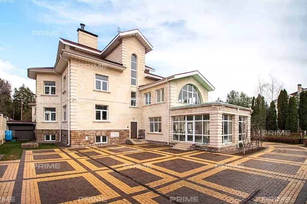 Дом 900 м на участке 20 сот. - Фото 0