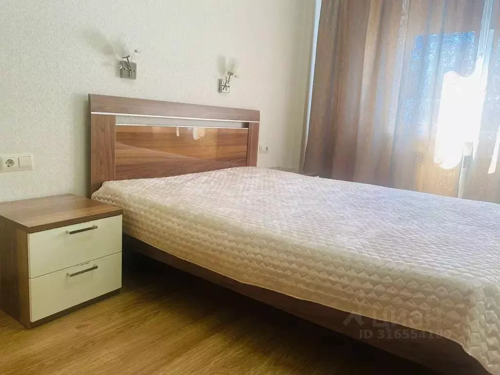 1-к кв. Краснодарский край, Геленджик Крымская ул., 19к7 (50.0 м) - Фото 0