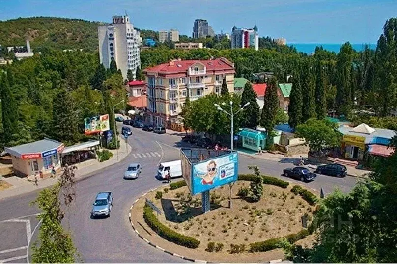 2-к кв. Крым, Алушта ул. Ленина, 39 (10.0 м) - Фото 1