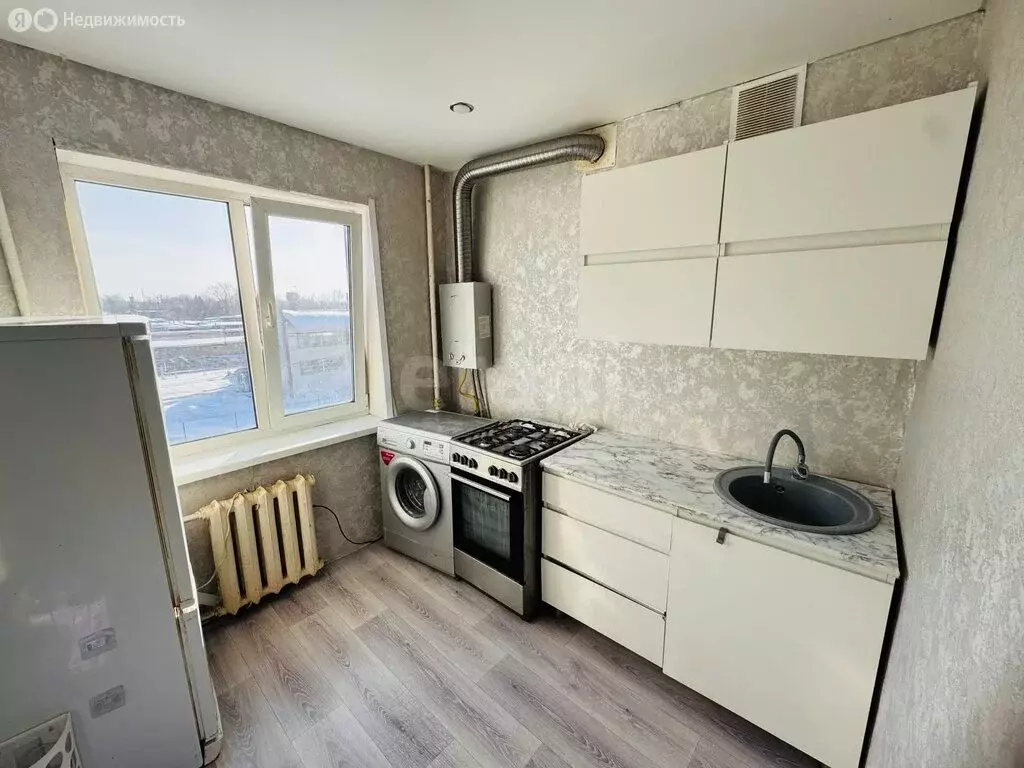 3-комнатная квартира: Новомосковск, улица Маяковского, 8 (44.5 м) - Фото 1