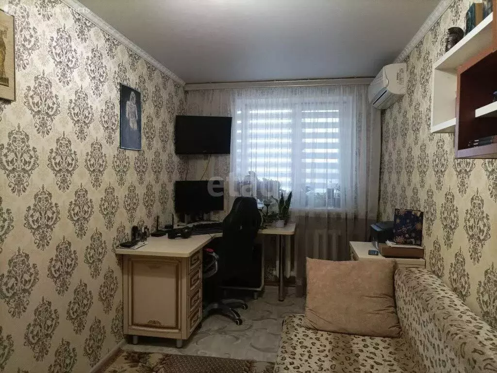 2-комнатная квартира: Воронеж, улица Брусилова, 3 (43 м) - Фото 1