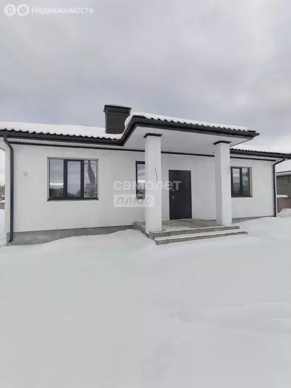 Дом в Октябрьский, улица Матросова (100 м) - Фото 2