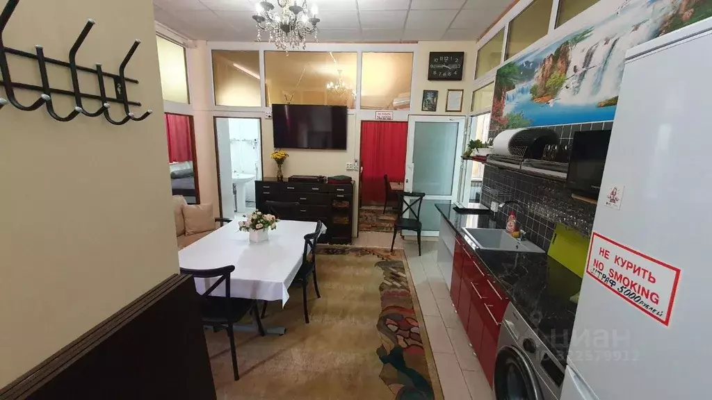 3-к кв. Астраханская область, Астрахань ул. Свердлова, 53 (100.0 м) - Фото 0