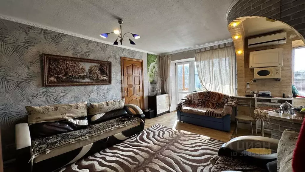 1-к кв. Брянская область, Брянск ул. 22-го съезда КПСС, 10 (41.2 м) - Фото 1