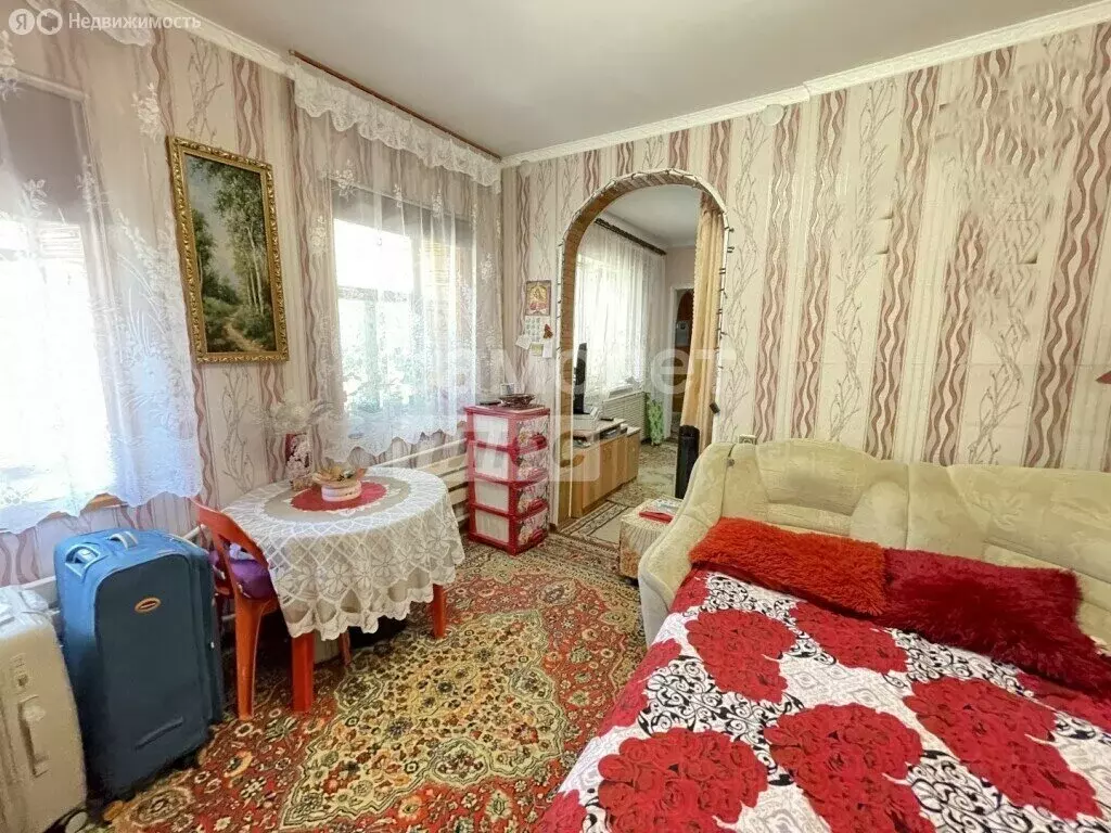 Дом в Ейск, улица Кирова (50 м) - Фото 1