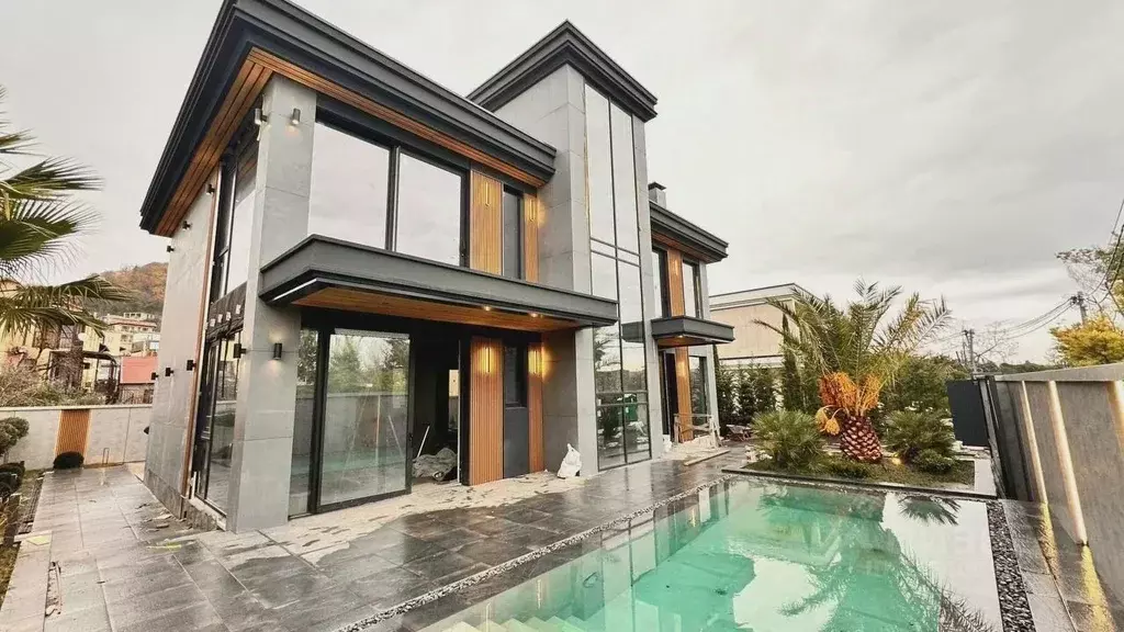 Дом в Краснодарский край, Сочи Курортный просп., 38/3 (441 м) - Фото 1