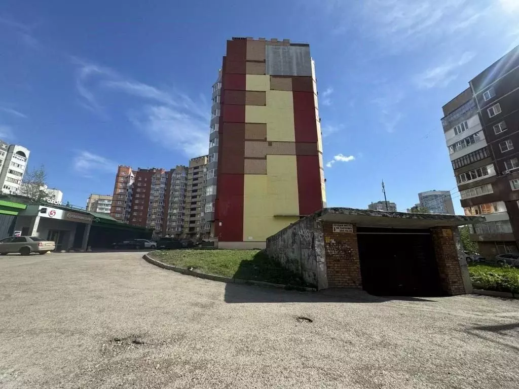 Гараж в Башкортостан, Уфа Дуванский бул., 21 (17 м) - Фото 1
