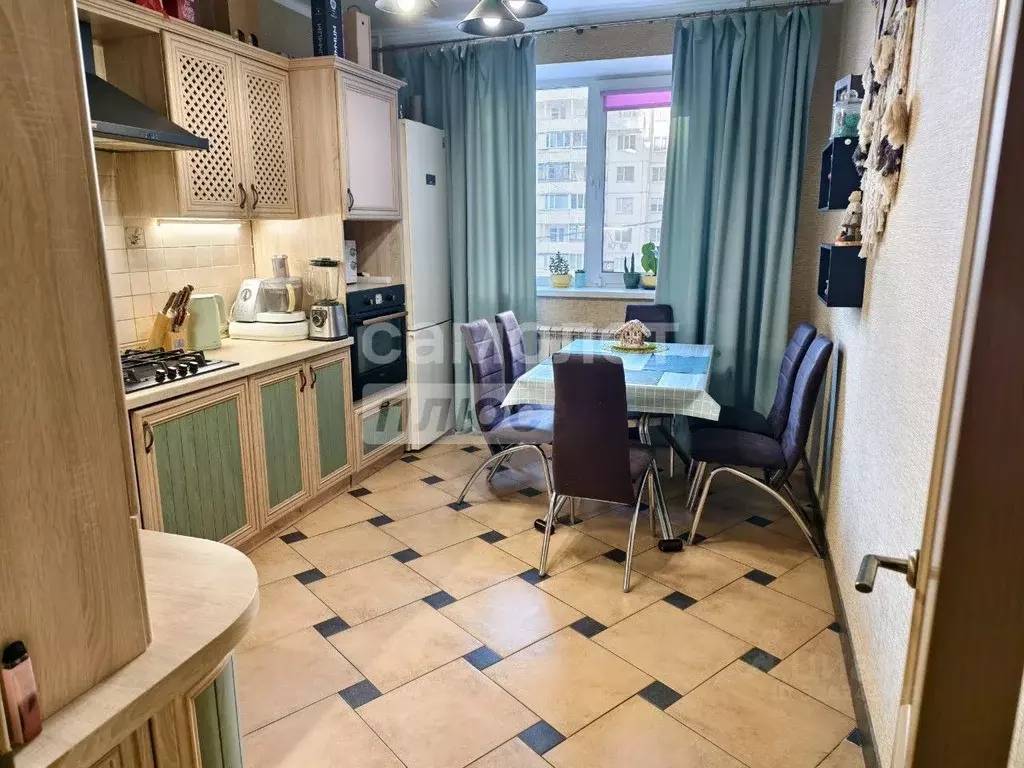 3-к кв. Курская область, Железногорск ул. Ленина, 59 (93.8 м) - Фото 1