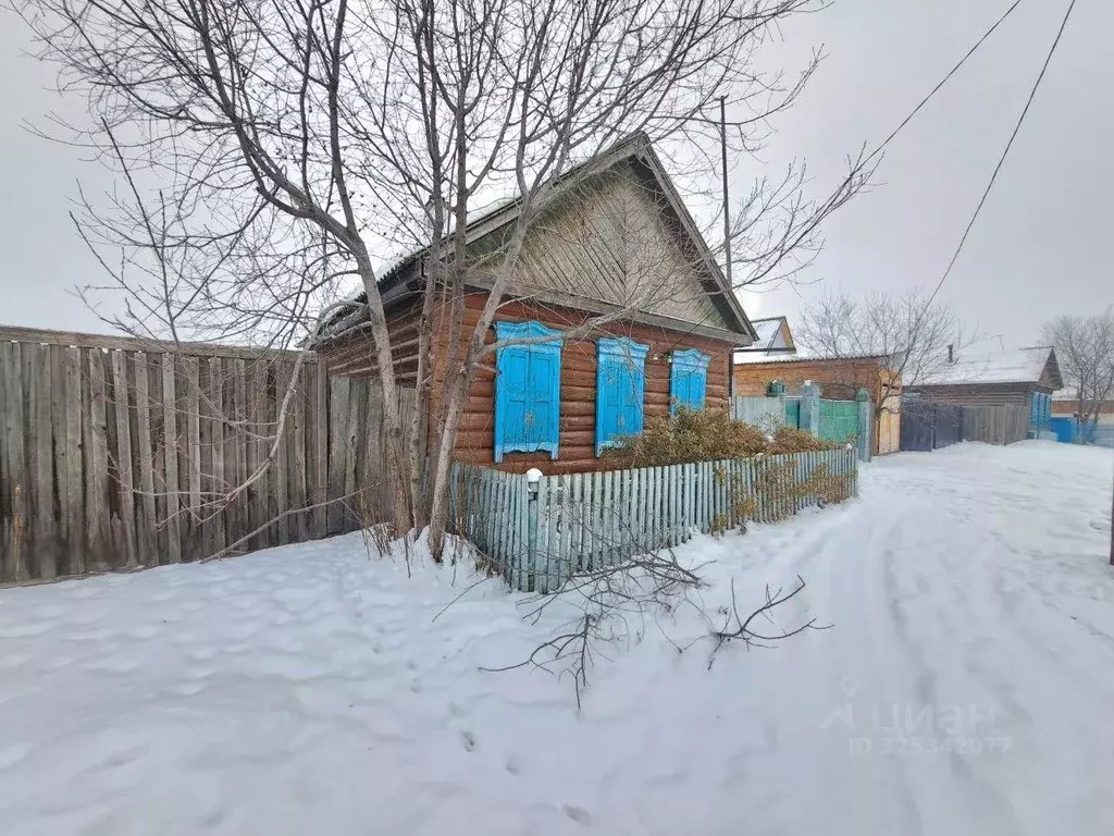 Дом в Бурятия, Тарбагатайский район, Саянтуйское с/пос, с. Нижний ... - Фото 1