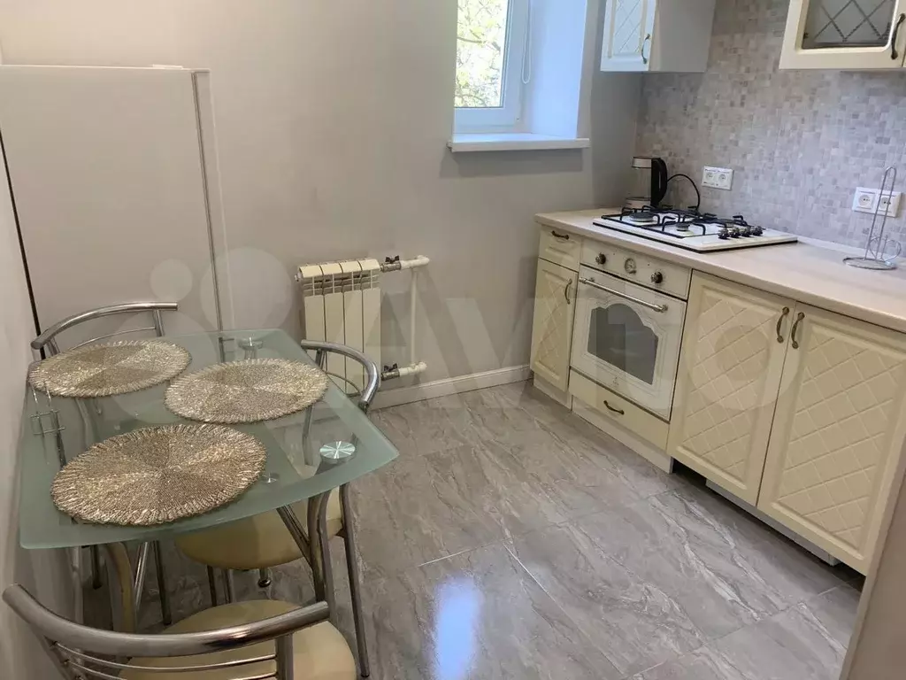 1-к. квартира, 31 м, 3/3 эт. - Фото 0