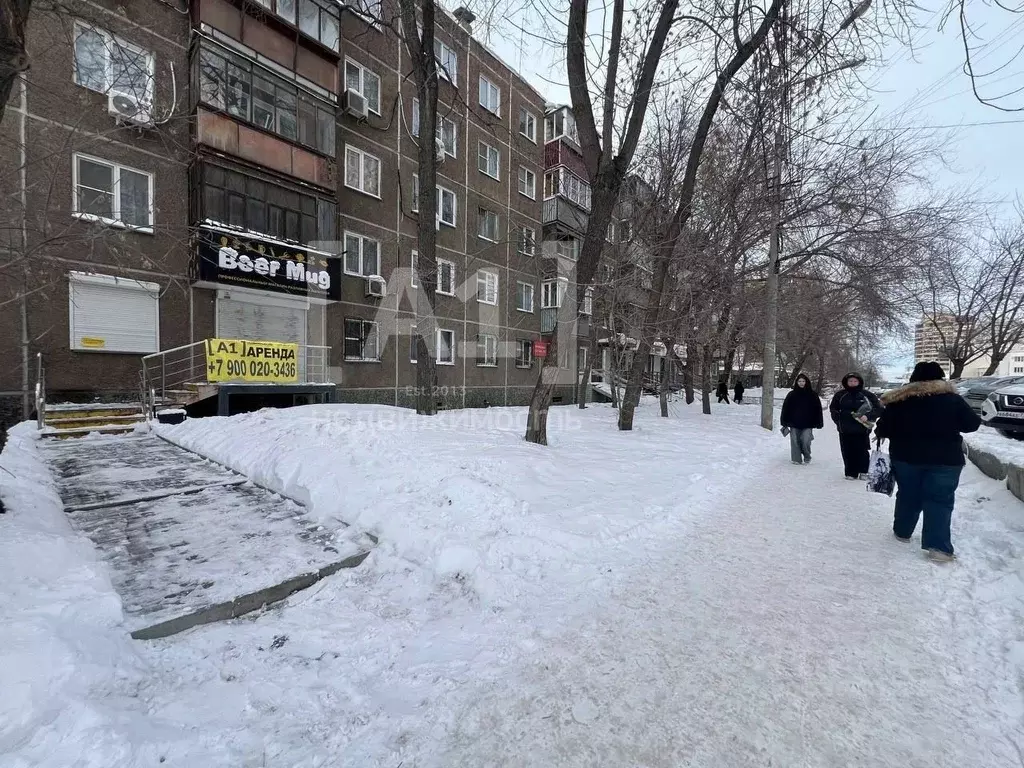 Помещение свободного назначения в Челябинская область, Челябинск ул. ... - Фото 2