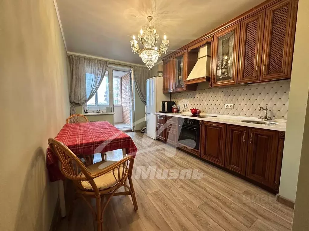 2-к кв. Московская область, Одинцово Вокзальная ул., 39б (65.0 м) - Фото 1