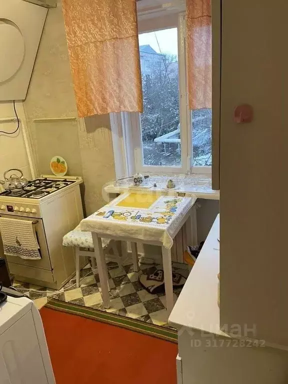 3-к кв. Крым, Симферополь городской округ, Аэрофлотский пгт ул. ... - Фото 1