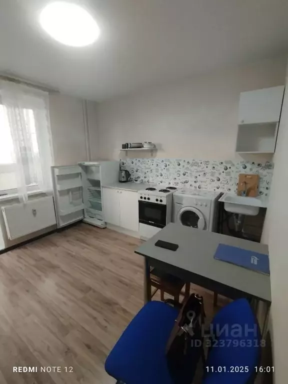 Студия Ростовская область, Ростов-на-Дону ул. Висаитова, 1/12 (30.0 м) - Фото 1