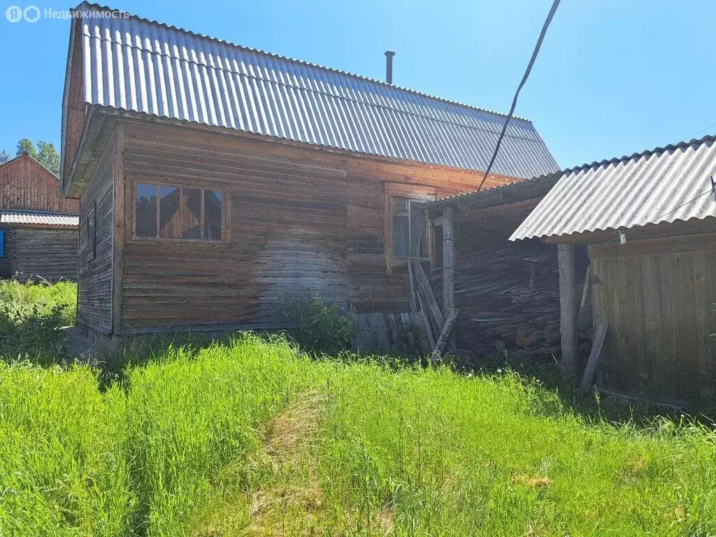 Дом в Кабанский район, поселок Новый Энхэлук (100 м) - Фото 0