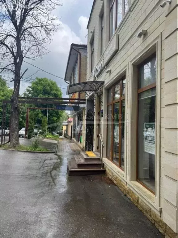 2-комнатная квартира: Кисловодск, улица Андрея Губина, 14 (45.2 м) - Фото 0