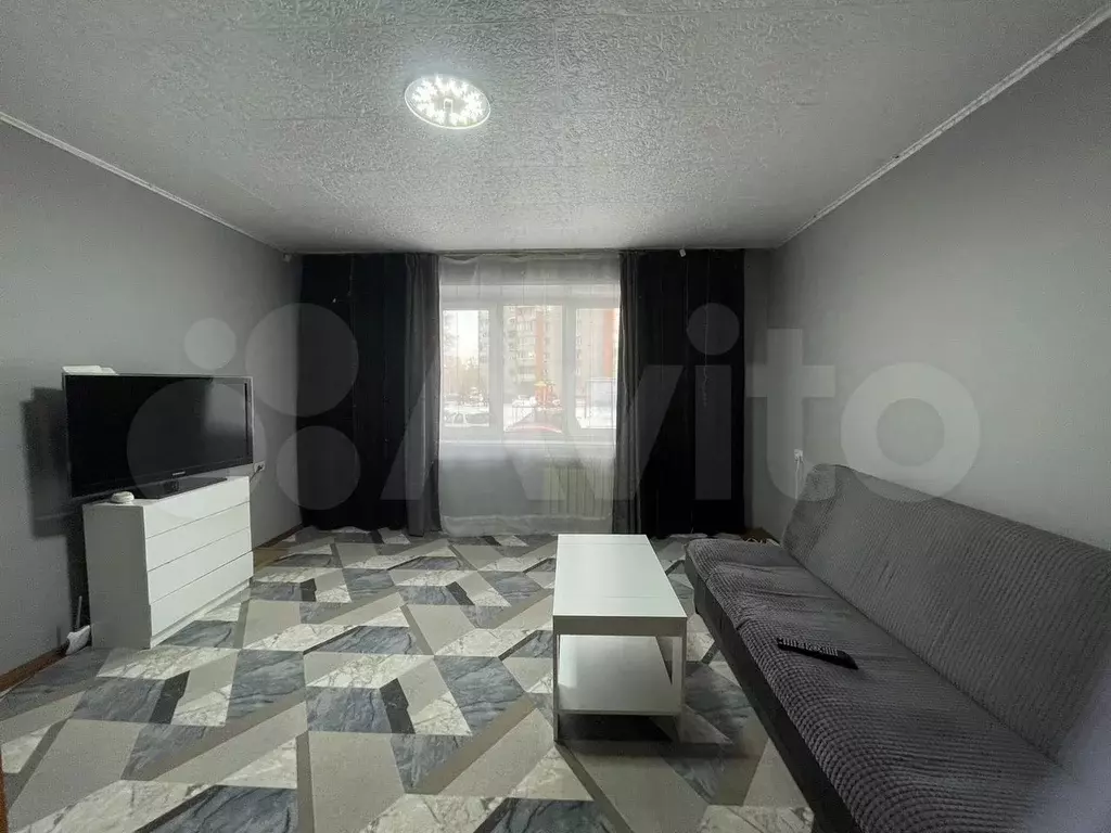 3-к. квартира, 65,4 м, 1/9 эт. - Фото 0