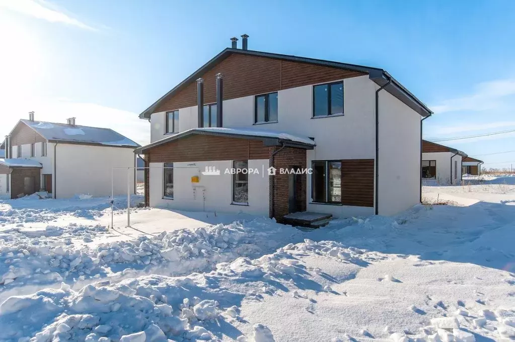 Таунхаус в Челябинская область, Магнитогорск Грин Парк кп,  (79 м) - Фото 1